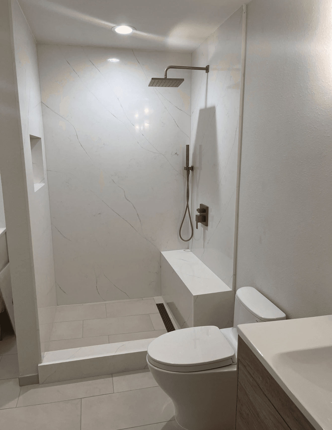 Bathroom Remodels project photo 3