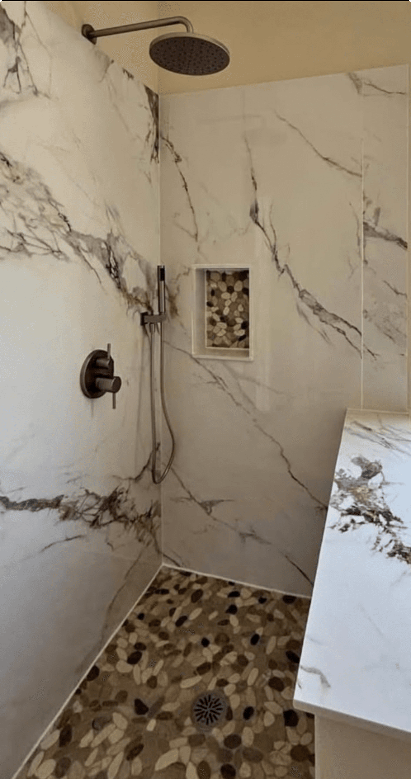 Bathroom Remodels project photo 11