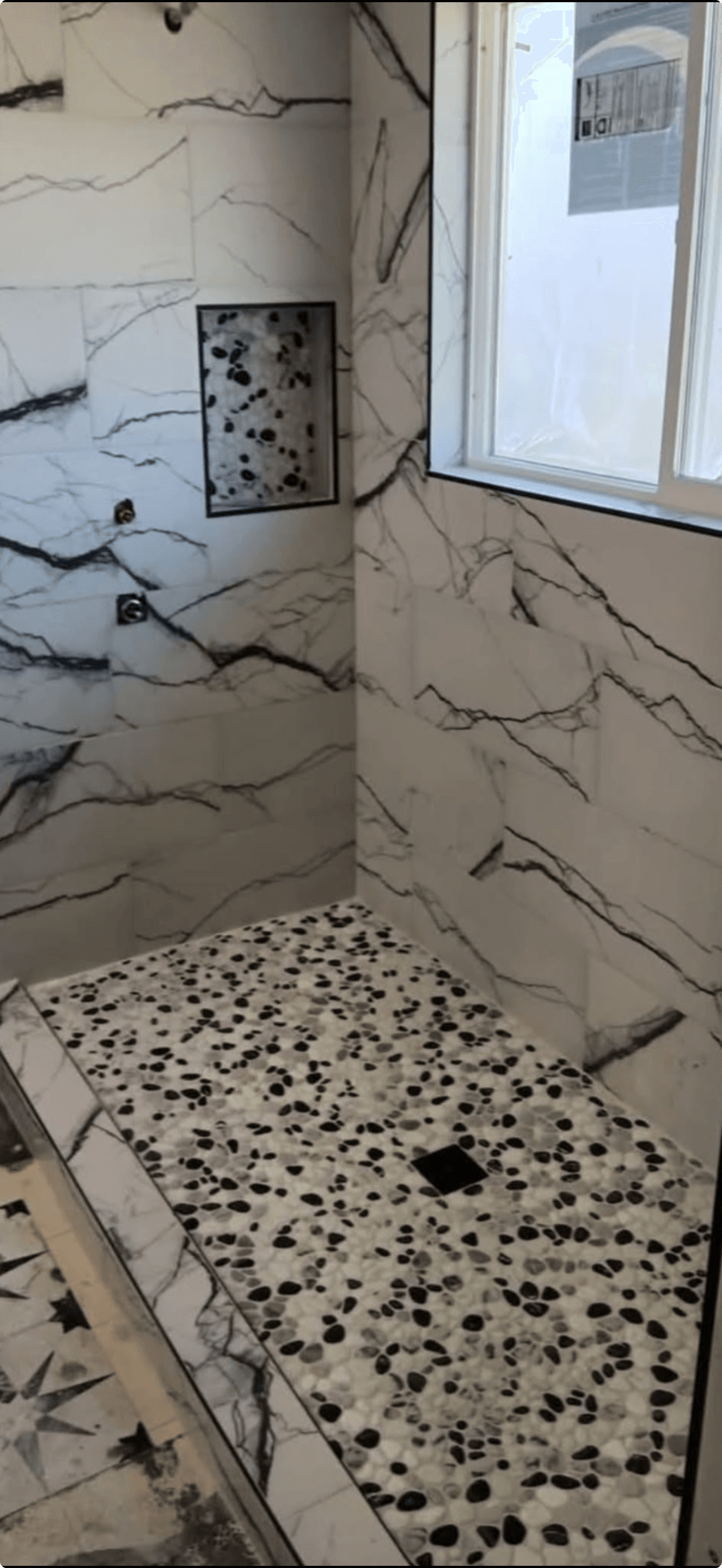 Bathroom Remodels project photo 13